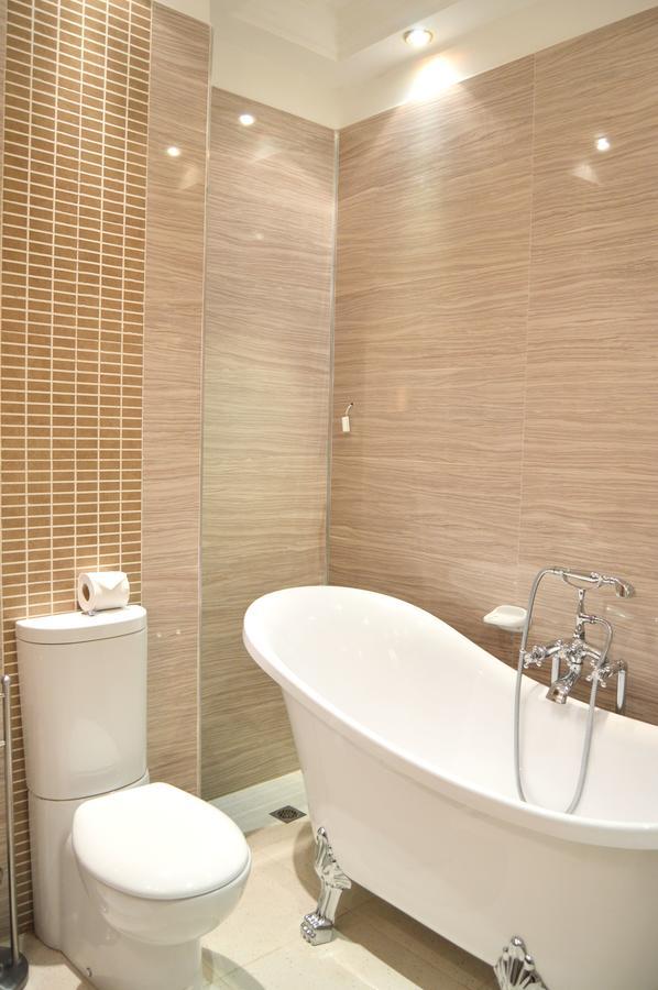 Leon Hotel Kinshasa Eksteriør bilde