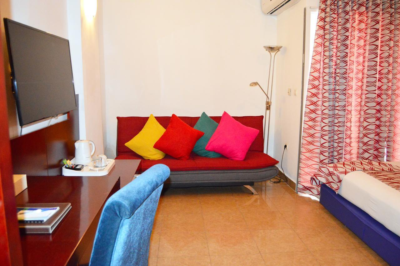 Leon Hotel Kinshasa Eksteriør bilde