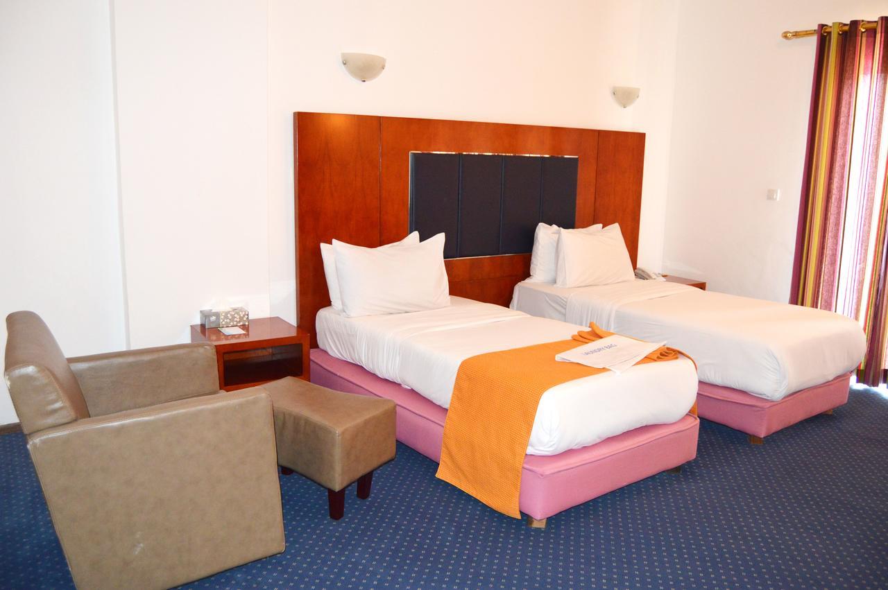 Leon Hotel Kinshasa Rom bilde