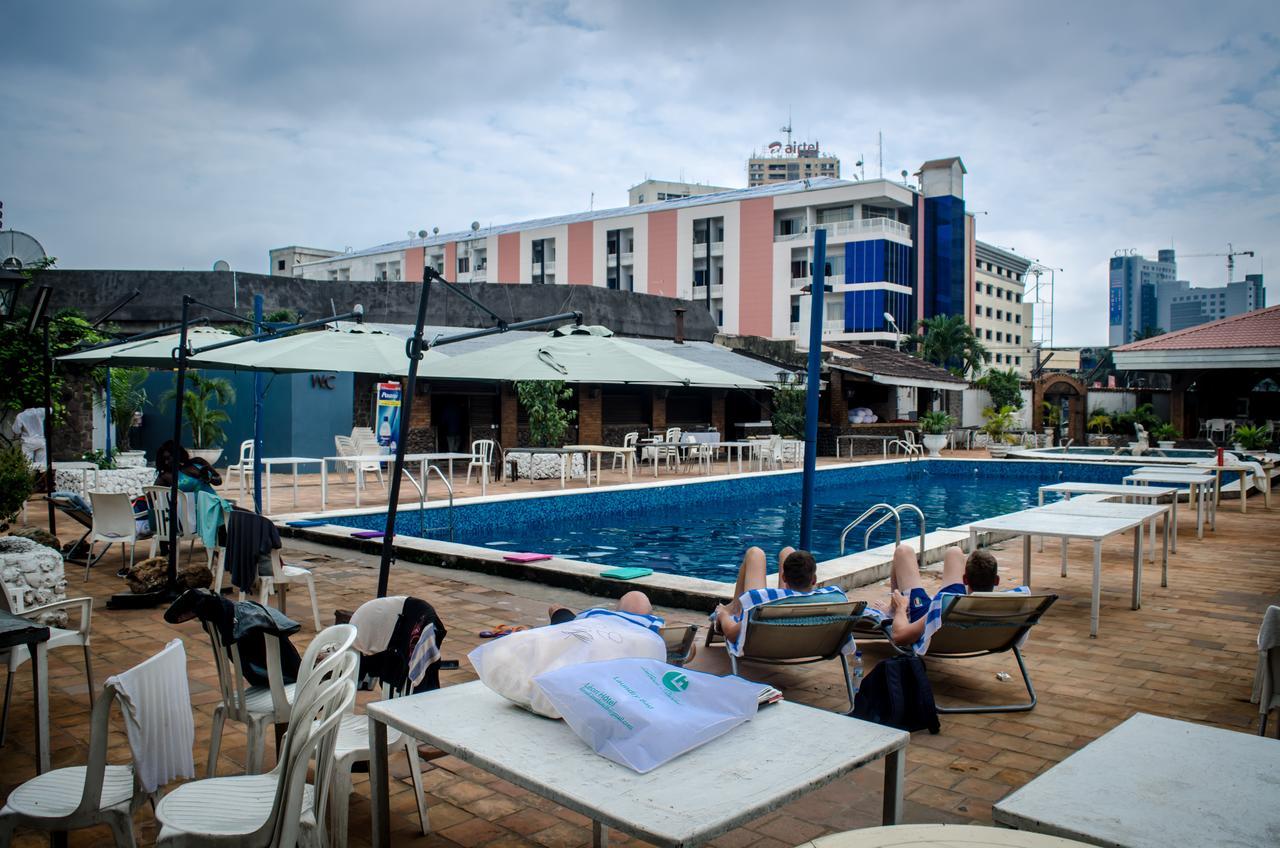 Leon Hotel Kinshasa Eksteriør bilde