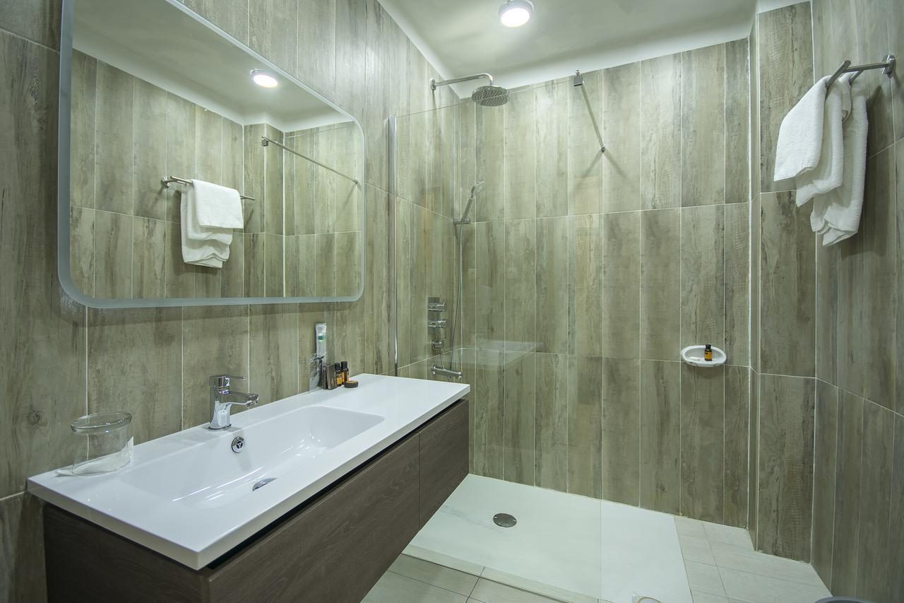 Leon Hotel Kinshasa Eksteriør bilde