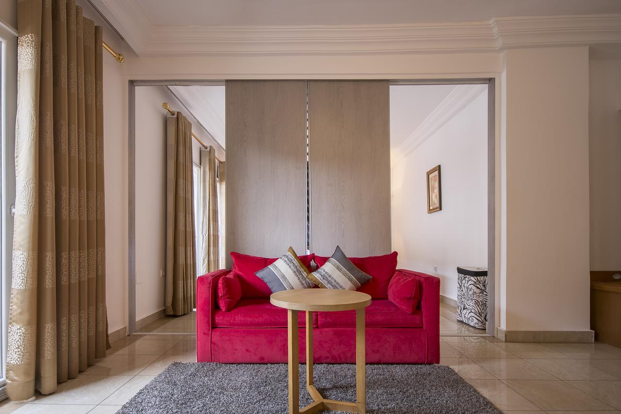 Leon Hotel Kinshasa Eksteriør bilde